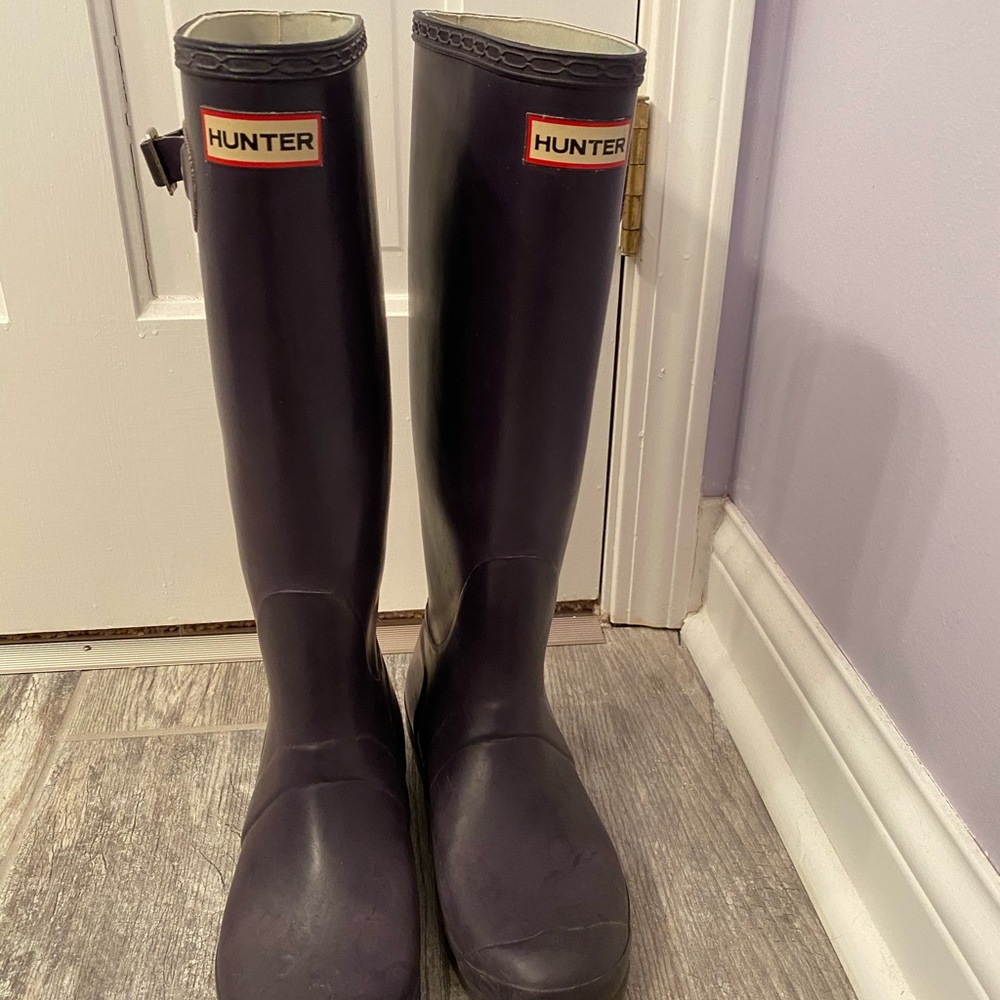 Rain boots